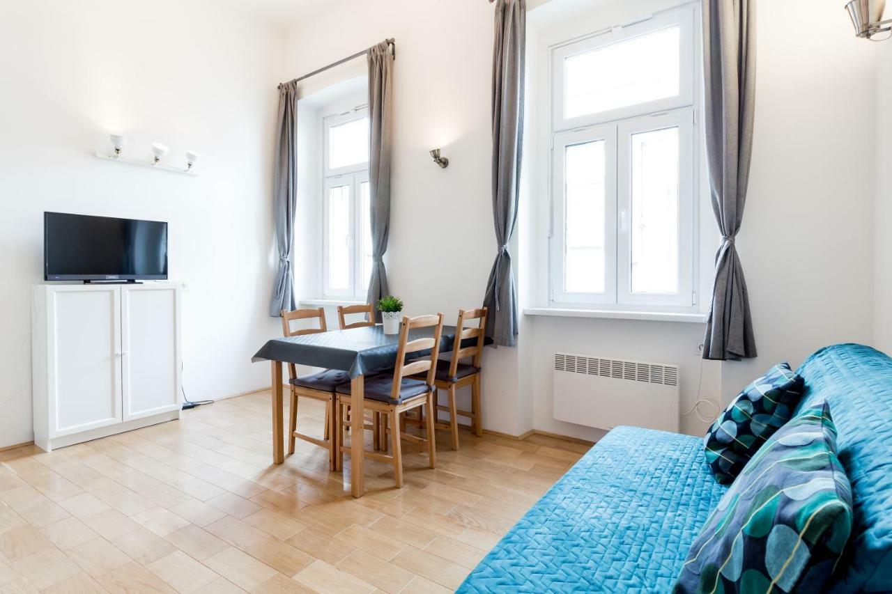 Flexible Selfcheckins 13 & 14 - Le Petit & Le Grand Zagreb - Centre - New - Apartments Repinc Exterior photo